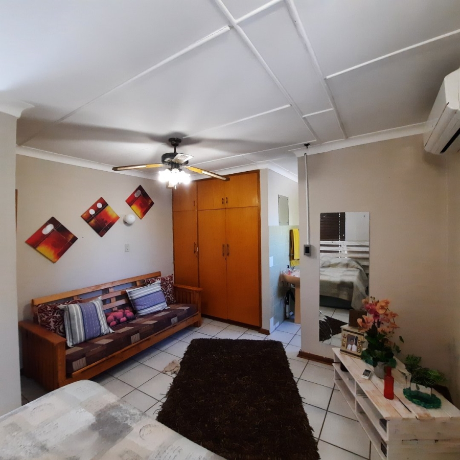 4 Bedroom Property for Sale in Dan Pienaar Free State